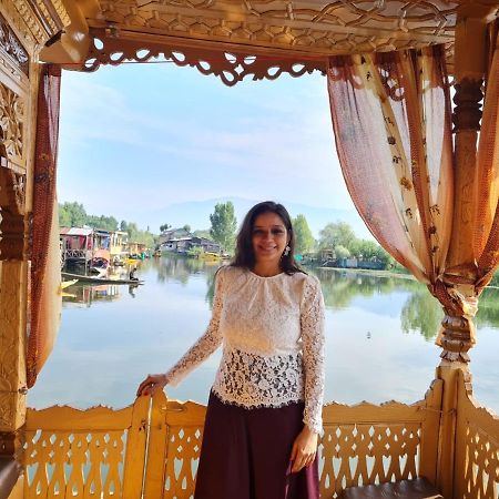 Raja'S Palace Houseboat - Kashmir Srīnagar Exteriér fotografie
